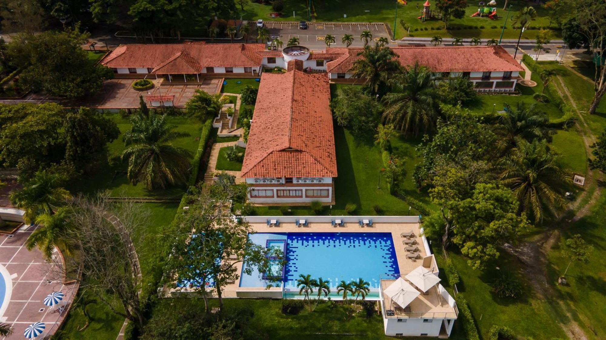 Barranqueros 3*