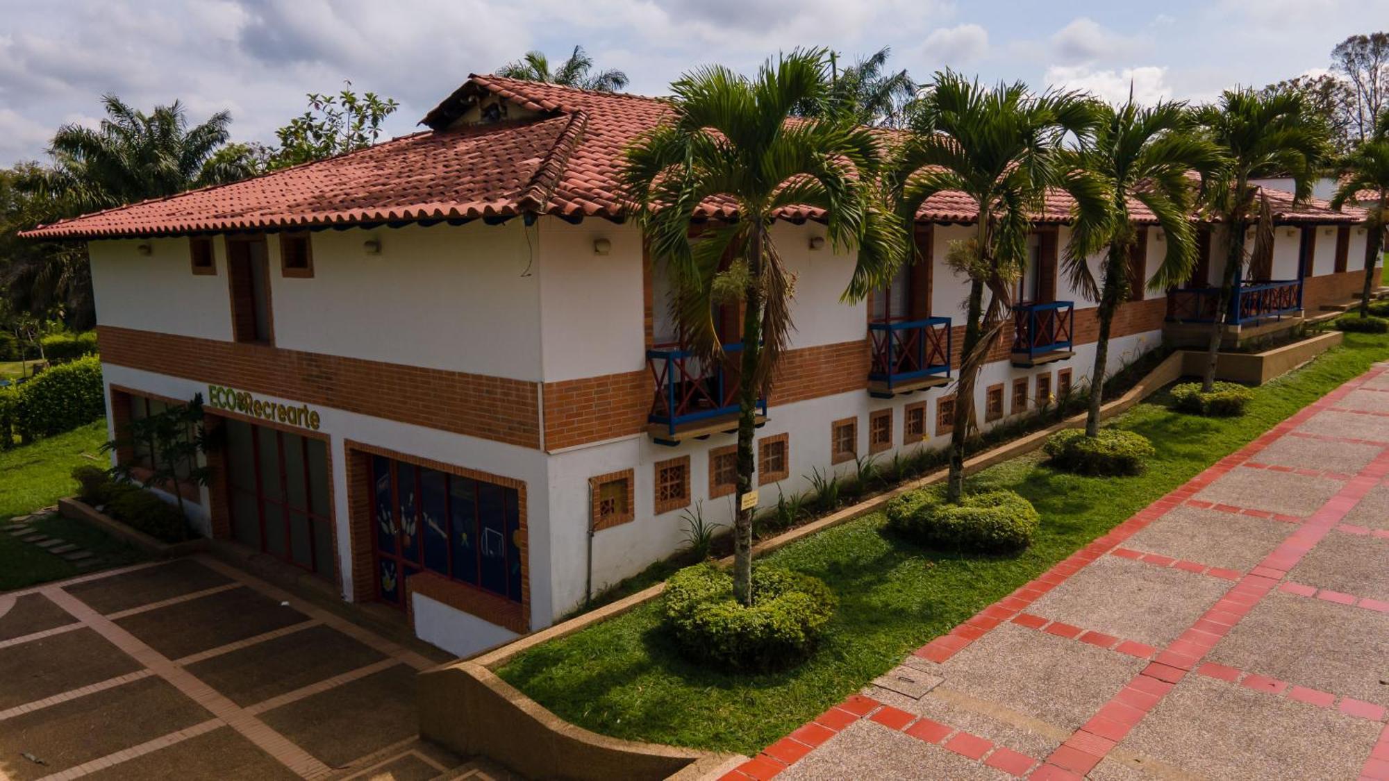 Hotel Barranqueros 3*